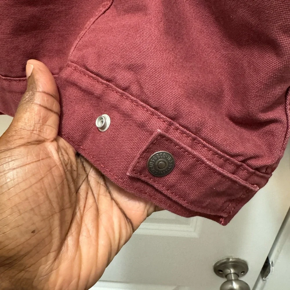 Levi's Sherpa Trucker Jacket - Picture 10 of 11